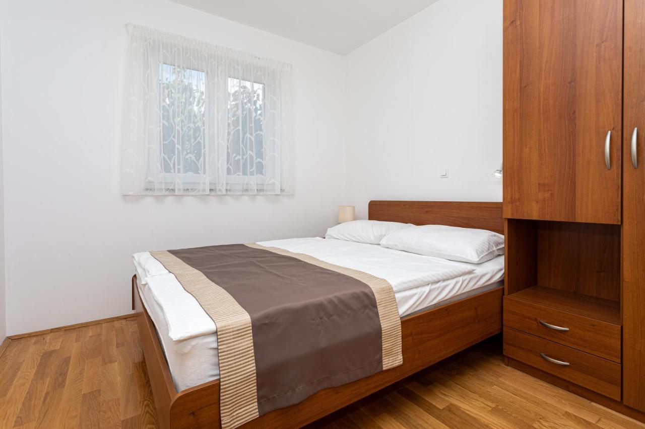 Apartments Crnekovic V Baška Exteriér fotografie